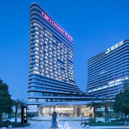 Crowne Plaza Wuhan Optics Valley By Ihg Exterior photo
