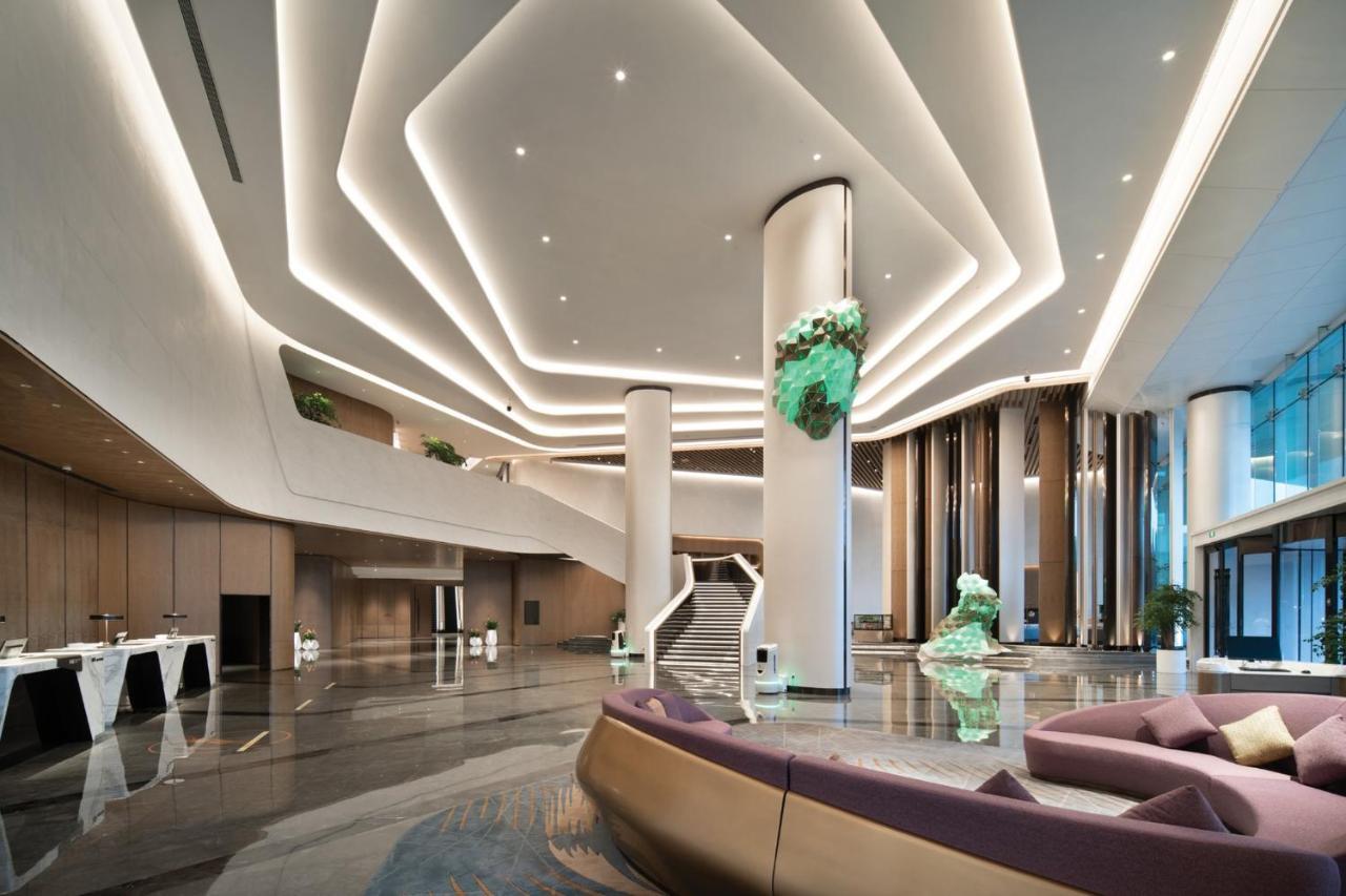 Crowne Plaza Wuhan Optics Valley By Ihg Exterior photo